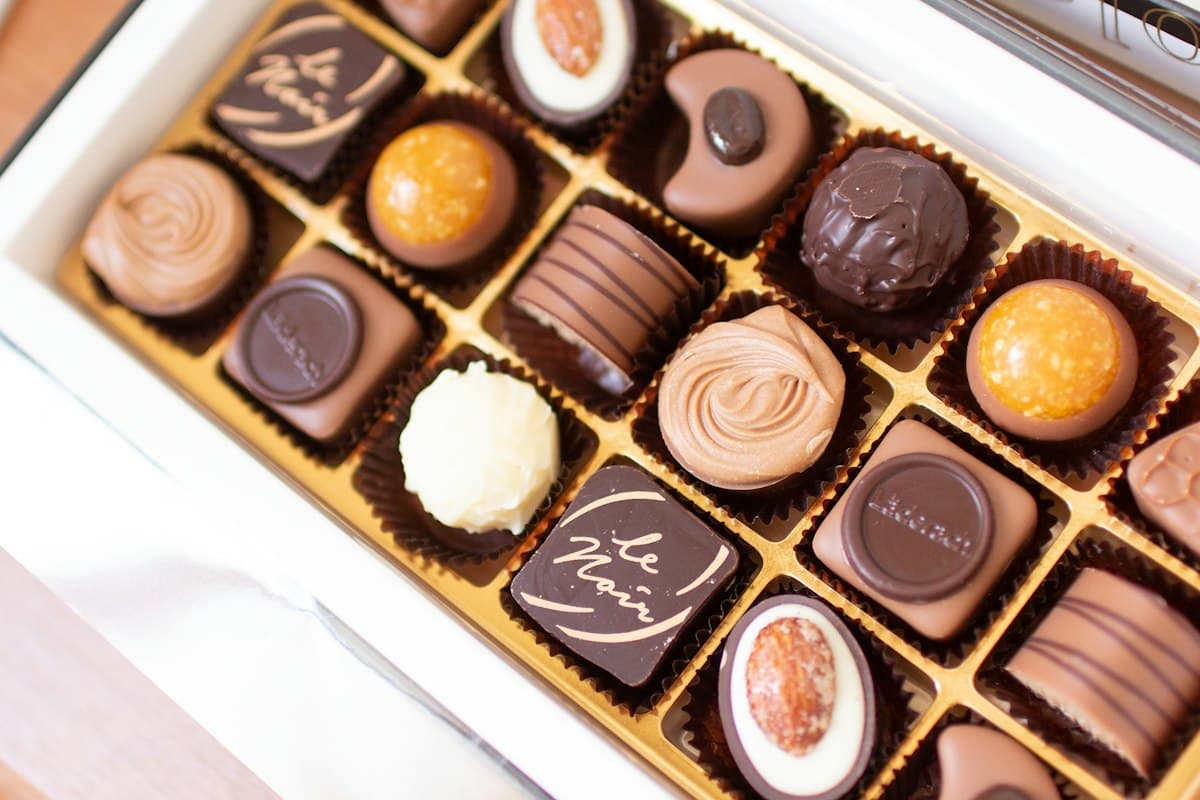 Boîtes cadeaux de chocolats assortis — Hors taxes